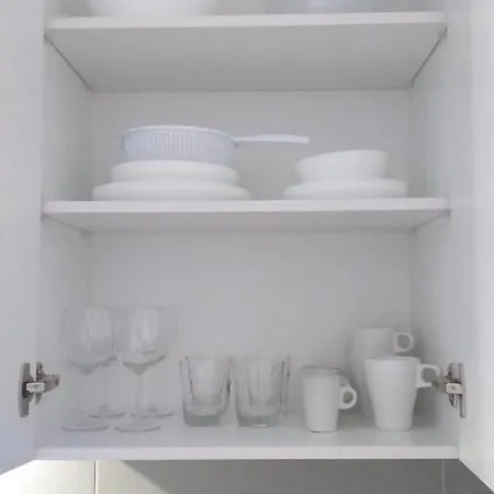 Ricky Place - Chaparral Complex Apartment