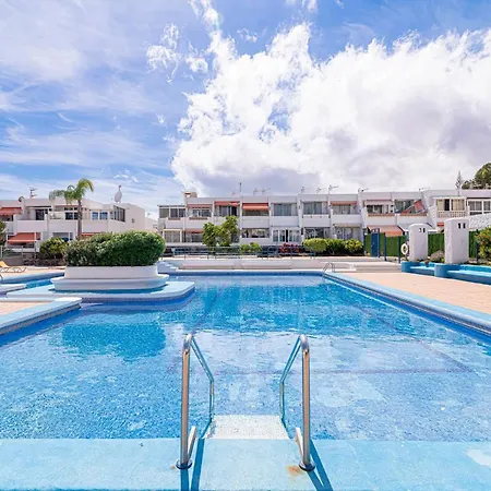 Apartment Ricky Place - Chaparral Complex